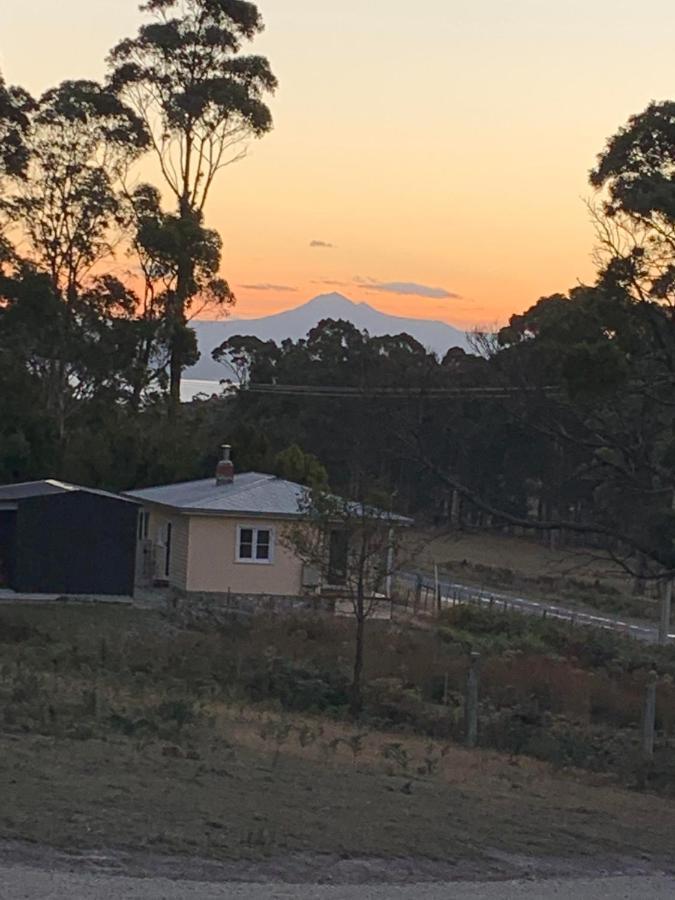 Aruma Cottage Bruny Island Alonnah ภายนอก รูปภาพ